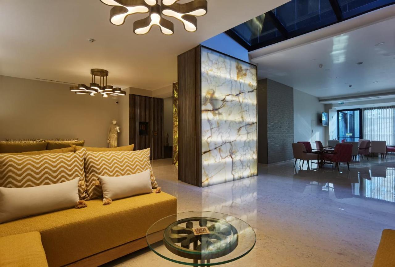 Castelo Hotel ชาเวส ภายนอก รูปภาพ