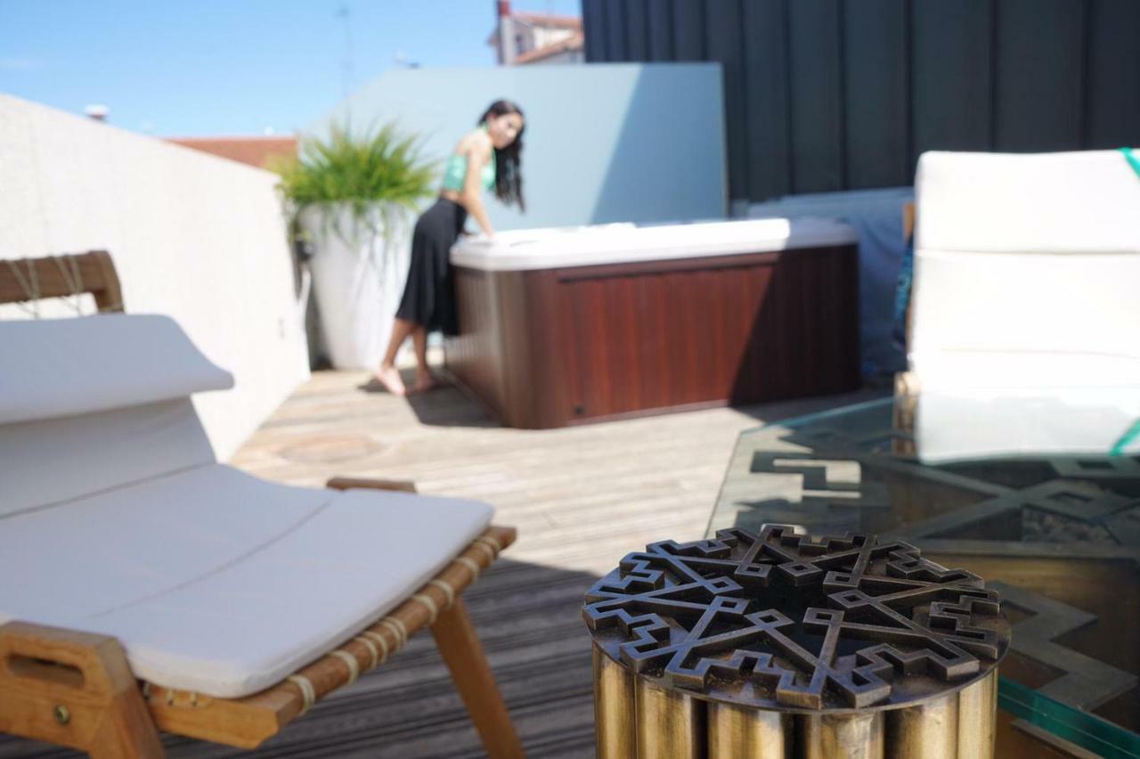 Castelo Hotel ชาเวส ภายนอก รูปภาพ